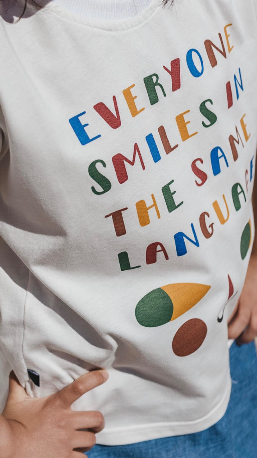Smile Adult tee