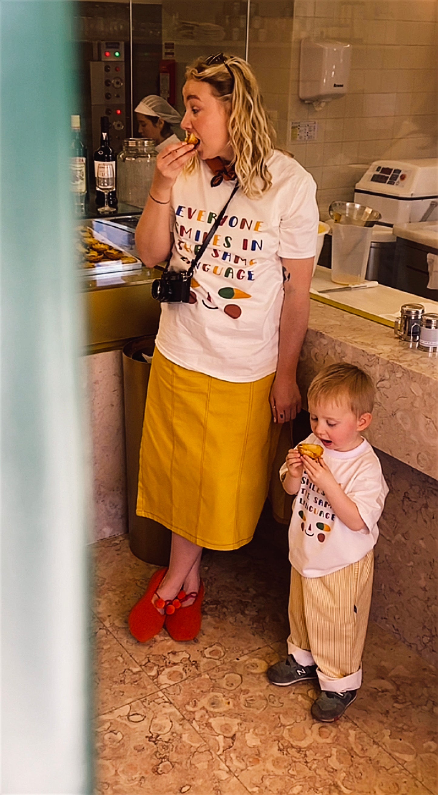 Smile Adult tee